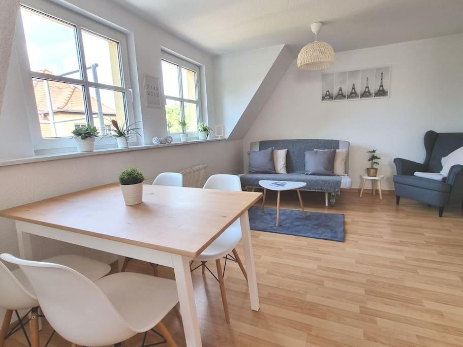 2 At It-district Neustadt & Free Parking *
