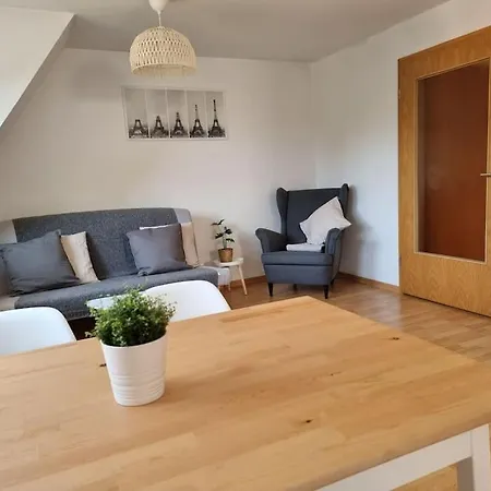 2 Room Apt At It-District Neustadt & Free Parking Dresden Exterior photo