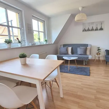 2 Room Apt At It-District Neustadt & Free Parking Dresden Exterior photo